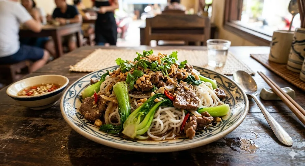 Bún xào bò thơm ngon với bún tươi khô dai, tơi sợi, không bở