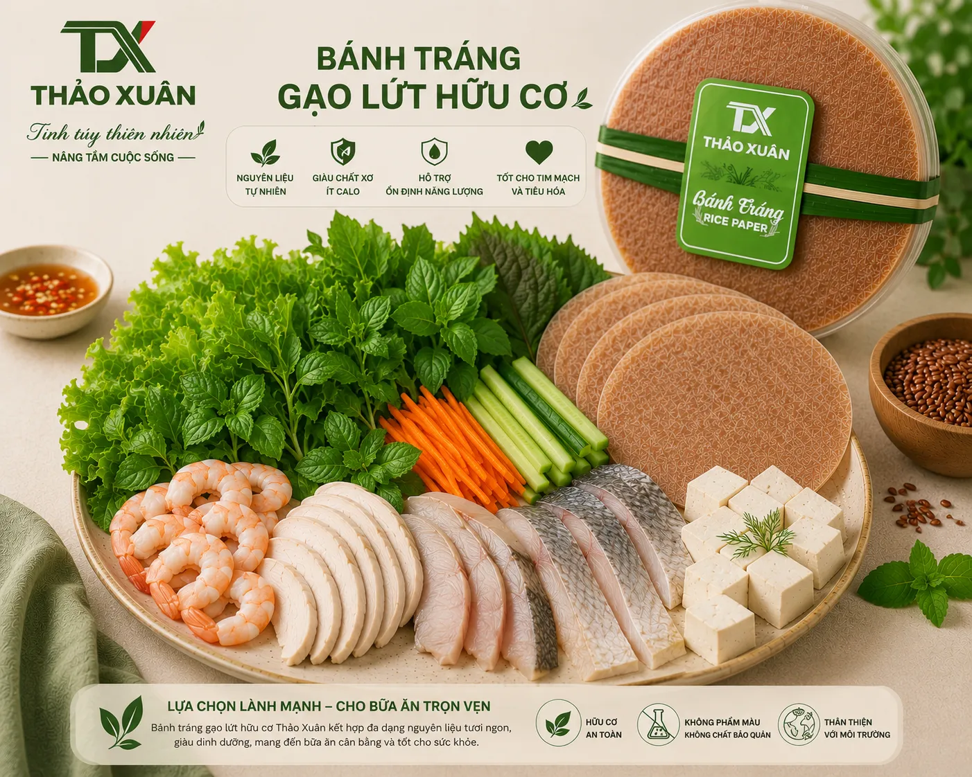 Kết hợp bánh tráng gạo lứt hữu cơ với rau xanh và protein nạc giúp bữa ăn cân bằng hơn.